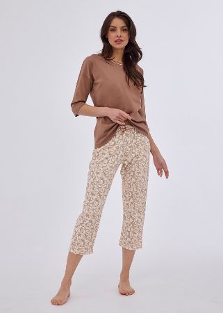 Zobrazit detail produktu - Dámské pyžamo Cornette kapri 792 Obrázek Dámské pyžamo Cornette kapri 792