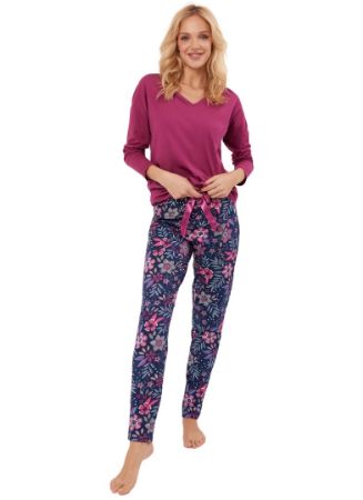 Zobrazit detail produktu - Dámské pyžamo Italian Fashion dlouhé Folk Obrázek Dámské pyžamo Italian Fashion dlouhé Folk